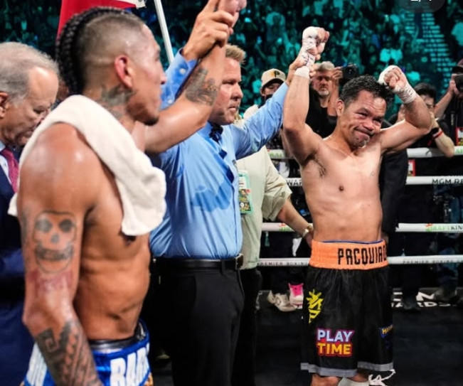Duel Manny Pacquiao dan Barrios berakhir imbang. [Instagram]